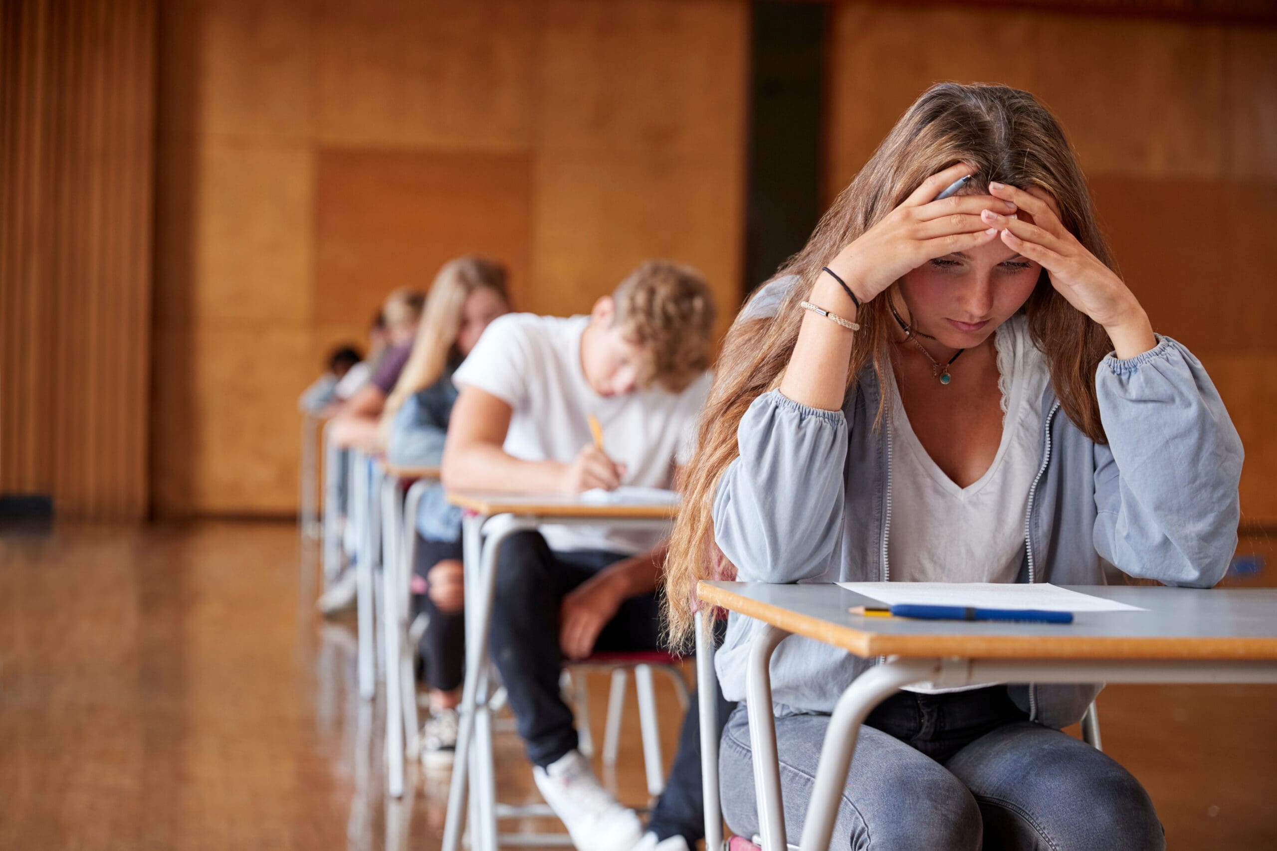 How to help a child with anxiety about school
