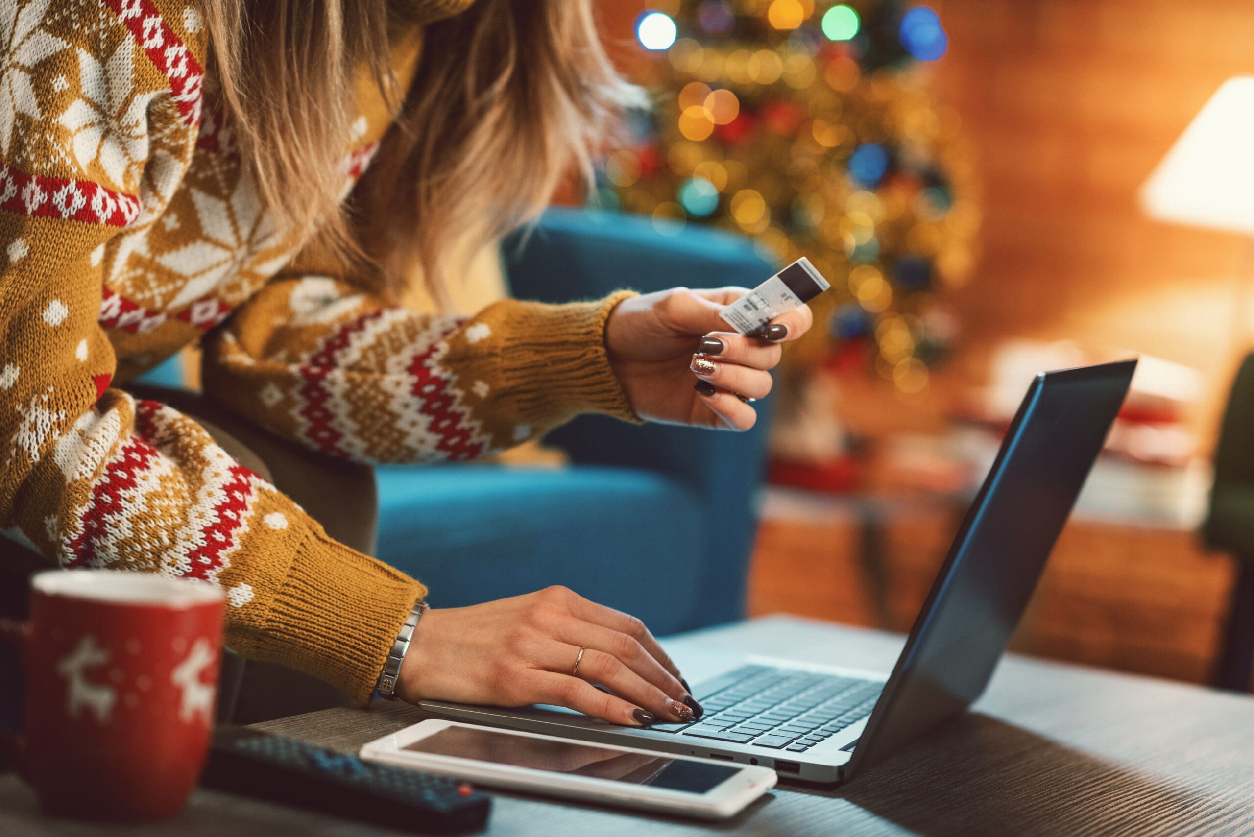 online-Christmas-shopping